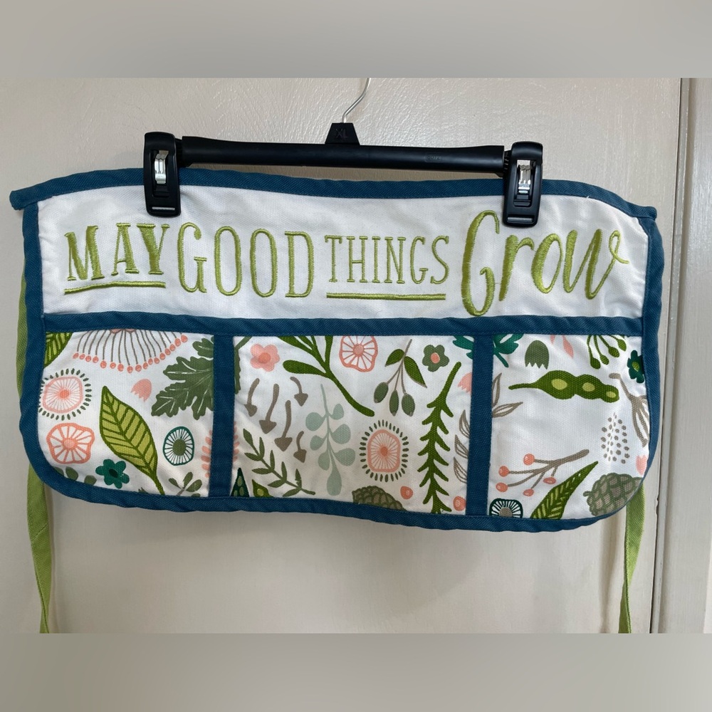 Joanns | Canvas Garden Apron “May Good Things Grow” White, Teal, Green